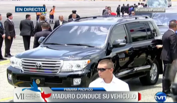 Vivo en Venezuela, y le robaron la camioneta a mi papá Vivo en Venezuela, y le robaron la camioneta a mi papá
