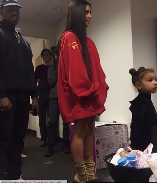 Kim Kardashian causa polémica