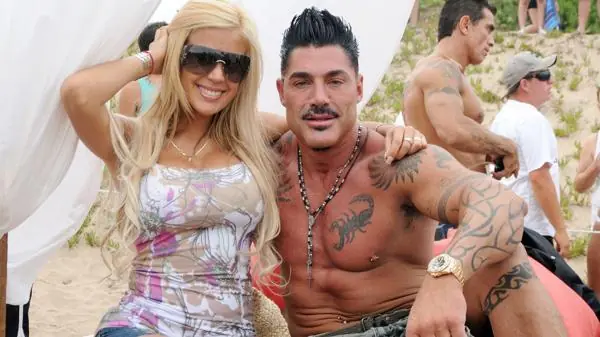 Está vivo el comandante?