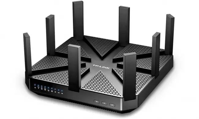 Descarga una pelicula 4k en 4 minutos con este router.
