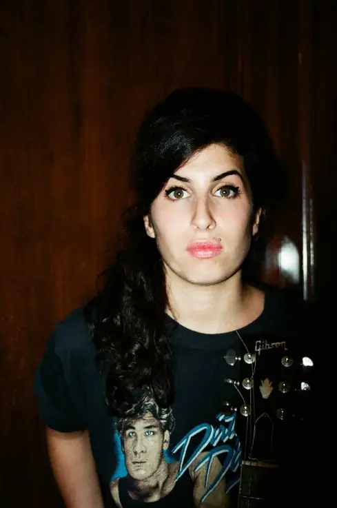 AMYWINEHOUSE AMYWINEHOUSE