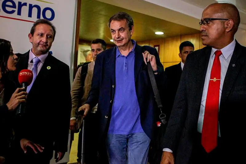 Zapatero regresa a Venezuela para contiunuar con el dialogo