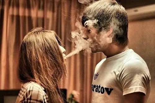 Según estudio,la marihuana mejora el desempeño sexual