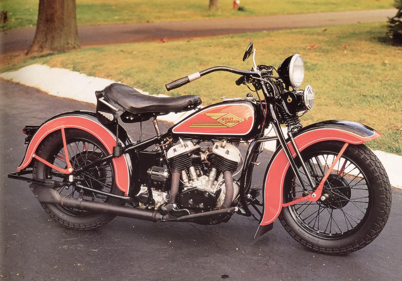 Harley Davidson (algo de su historia) 1903 -1965