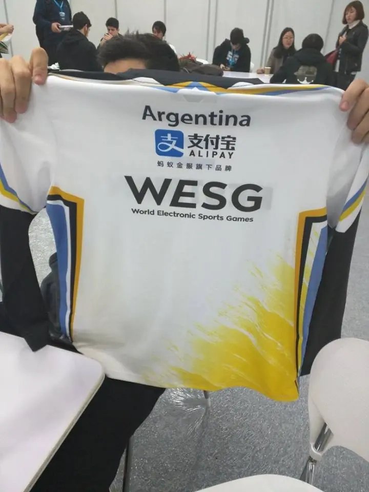 Hagamos top a VULTUR representante de argentina en dota 2