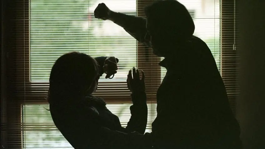 en Rusia no sera delito pegar a la mujer "una vez al año"
