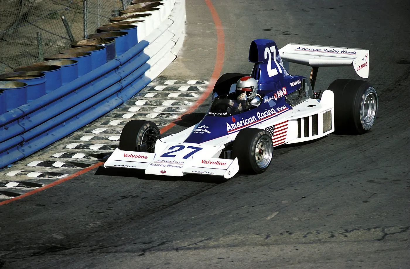 1976