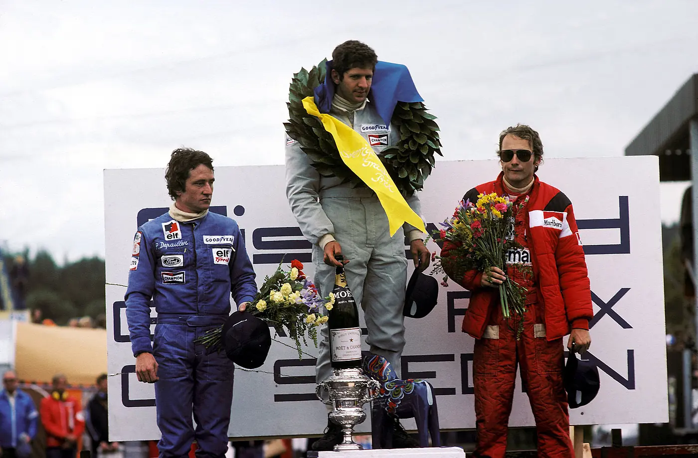 1976