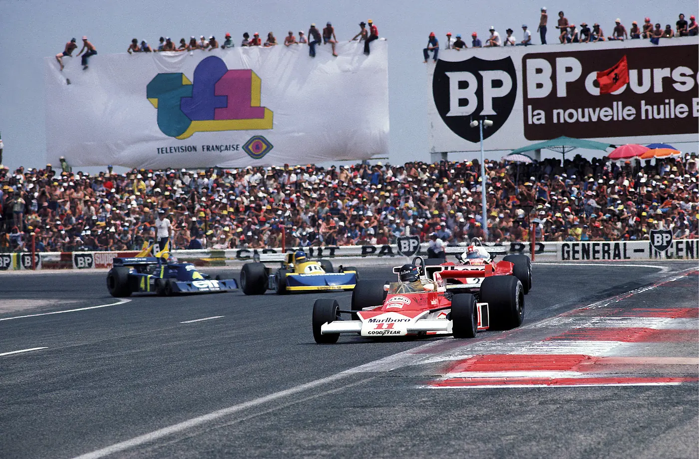 1976