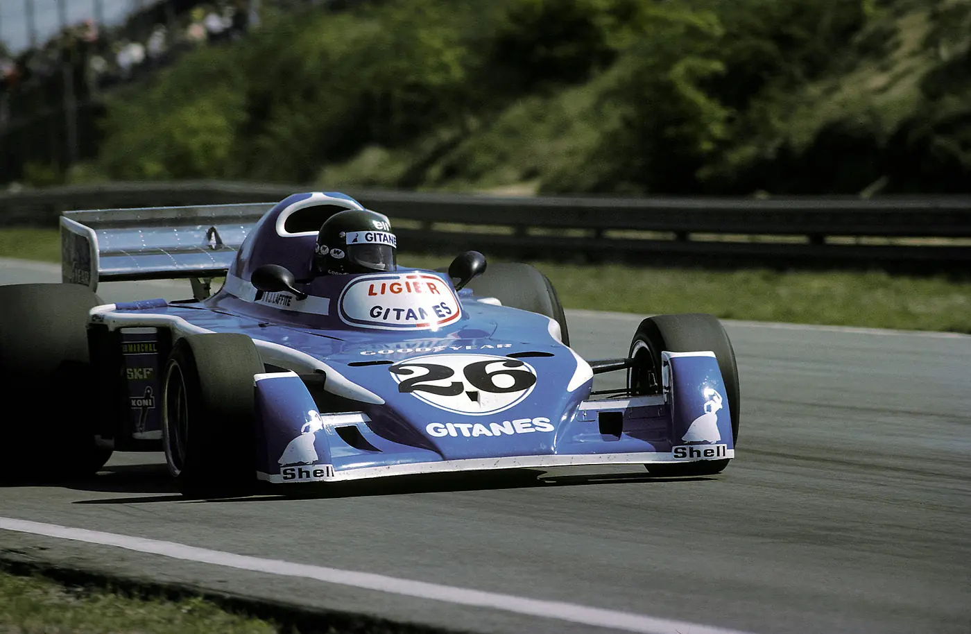 1976