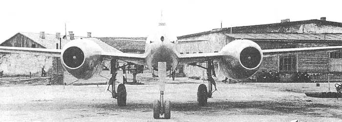 Truchaje militar:  Me 262 aleman y los rusos su 9- su 11