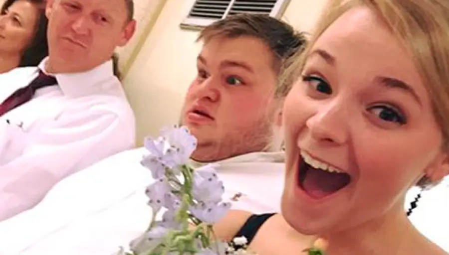 Ofendieron a su novio y ella respondió