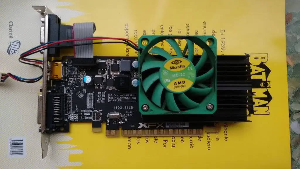 tengo un monitor 1080p conectado a mi tosta-radeon HD 5450