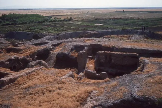 cabezas de piedra