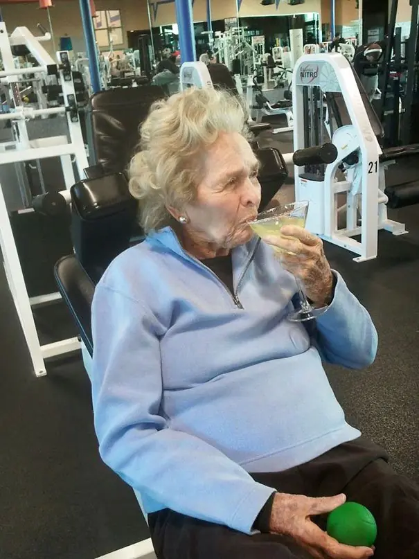 abuelas que en realidad son tipas duras