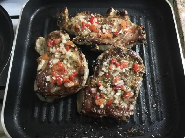 bondiola con salsa criolla bondiola con salsa criolla