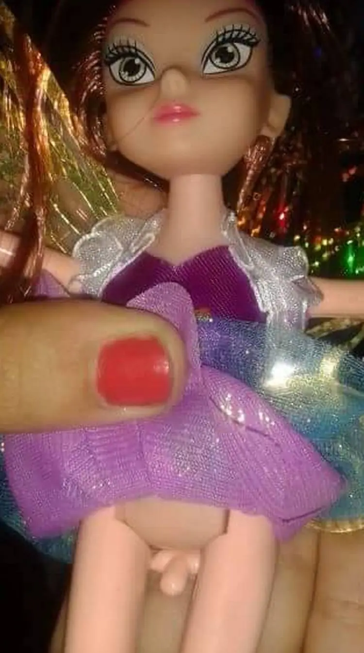 La agenda gay illuminati y la muñeca transexual