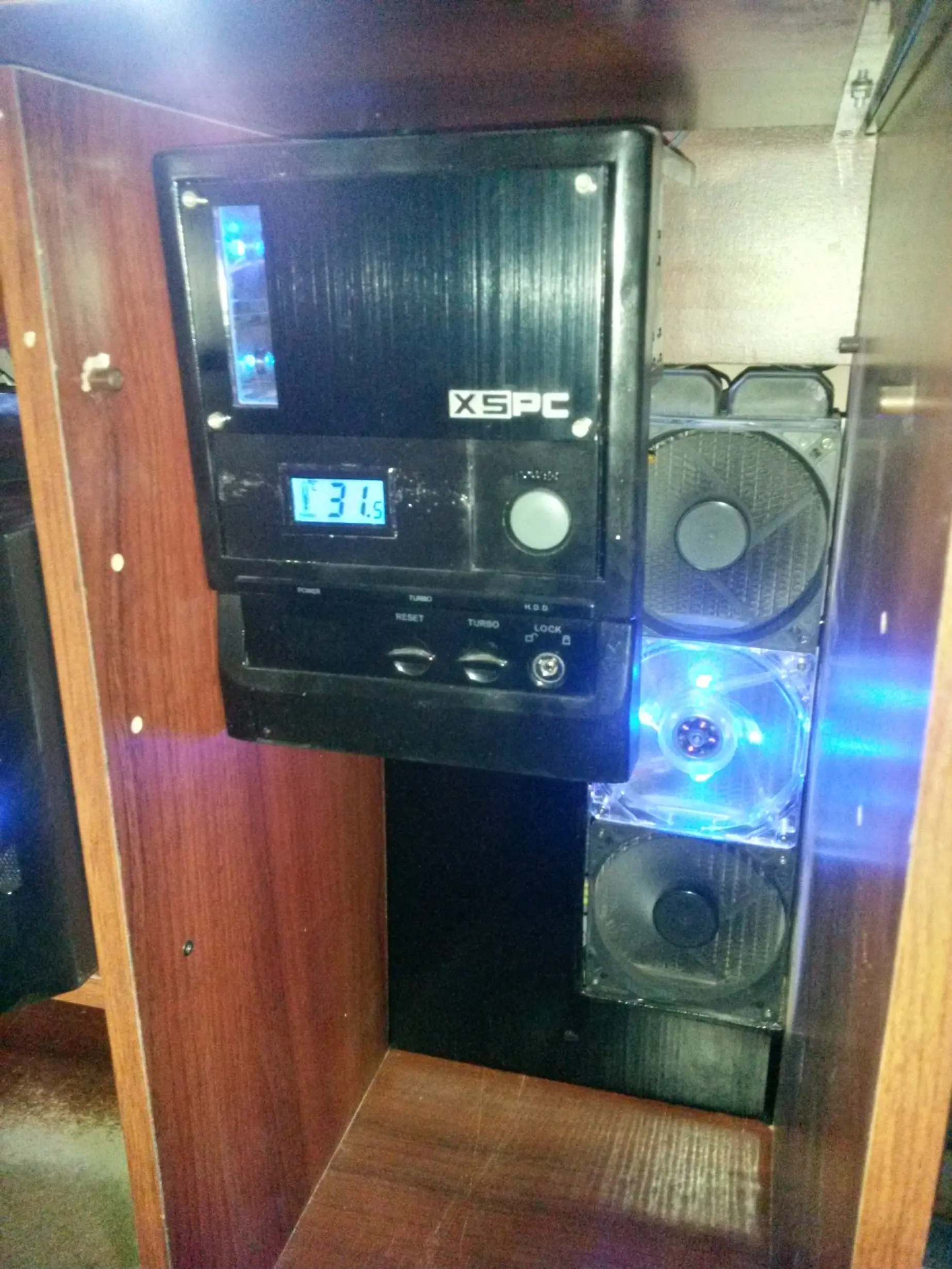Mi sucia pero potente pc "pcgamer"