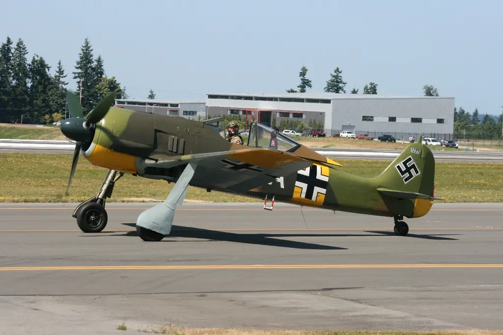 Inteligencia colectiva: Focken Wulf 190 avion muy inusual