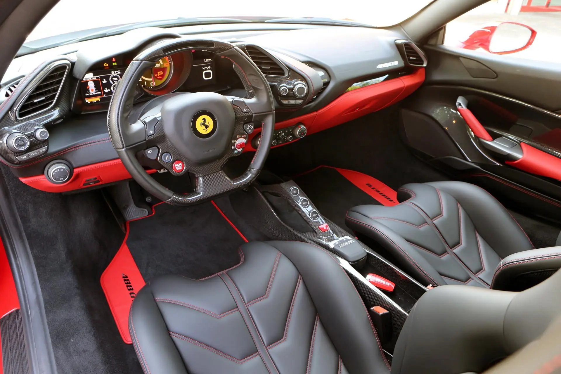te gusta Ferrari? entra