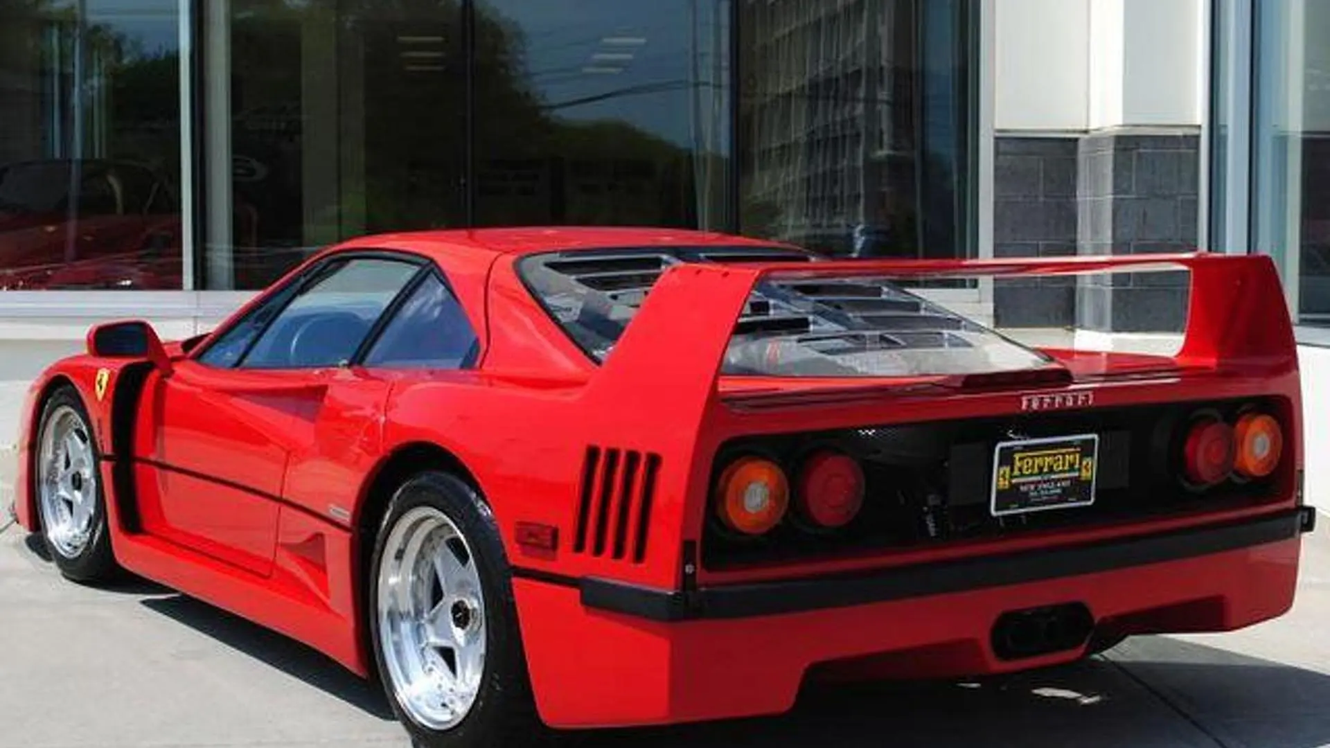 te gusta Ferrari? entra