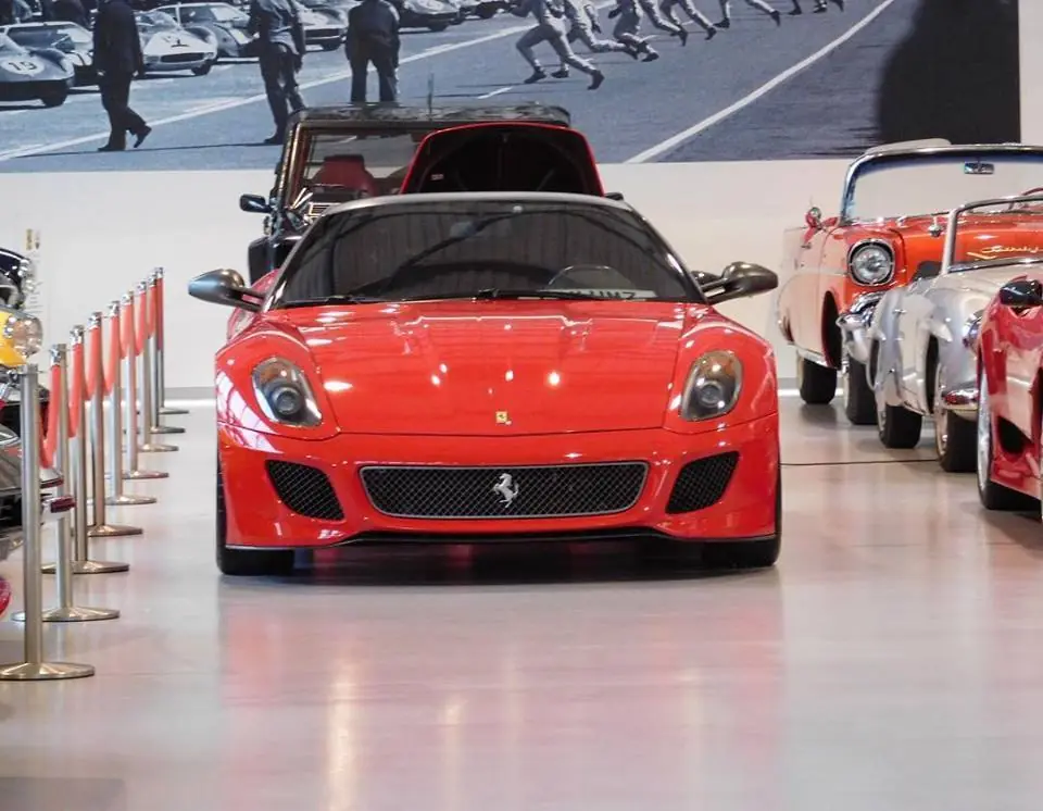 te gusta Ferrari? entra