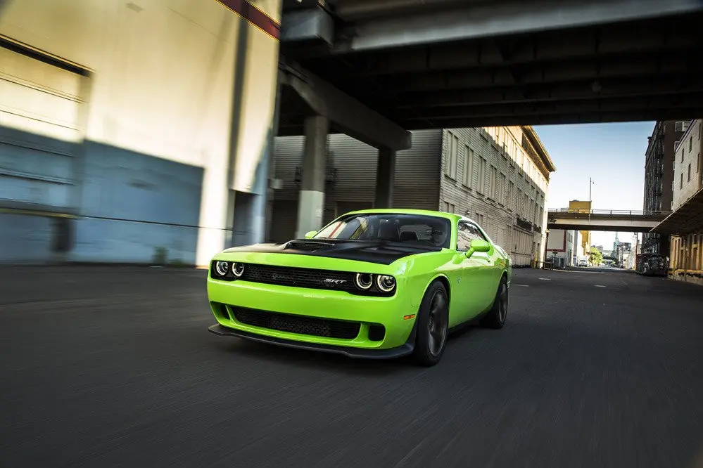 Dodge Challenger HellCat info, fichatecnica, fotos y videos