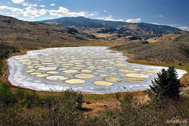 Kliluk, el lago manchado canadiense