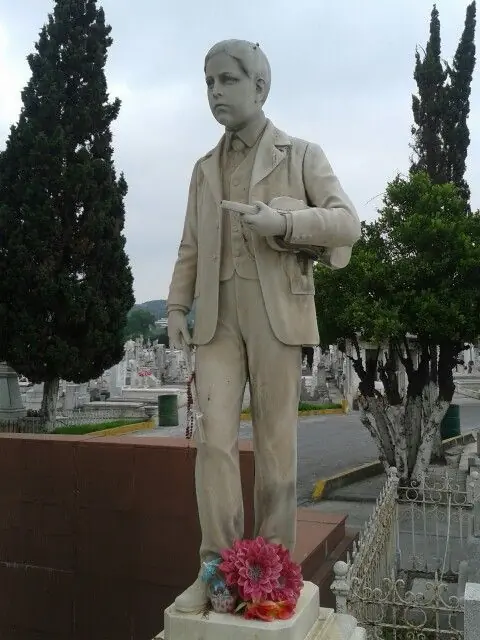 panteon del carmen monterrey centro