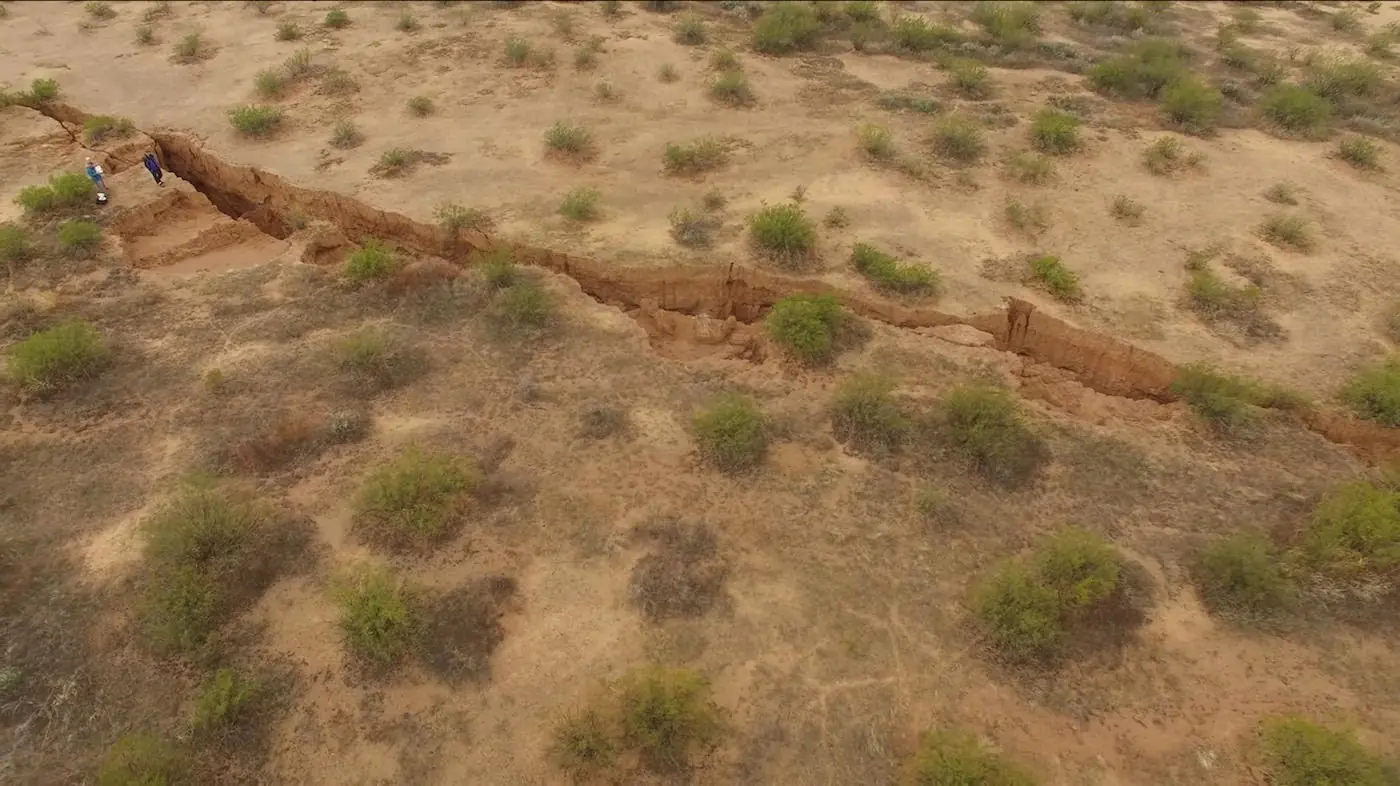 Una gigantesca grieta de 3 Km se abrió en Arizona