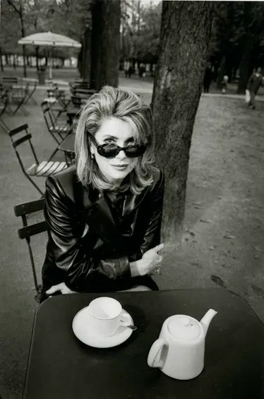 Bella de día y de noche, Catherine Deneuve