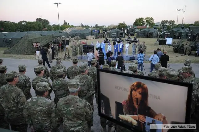 El ejercito argentino y la incorporación de blindados??