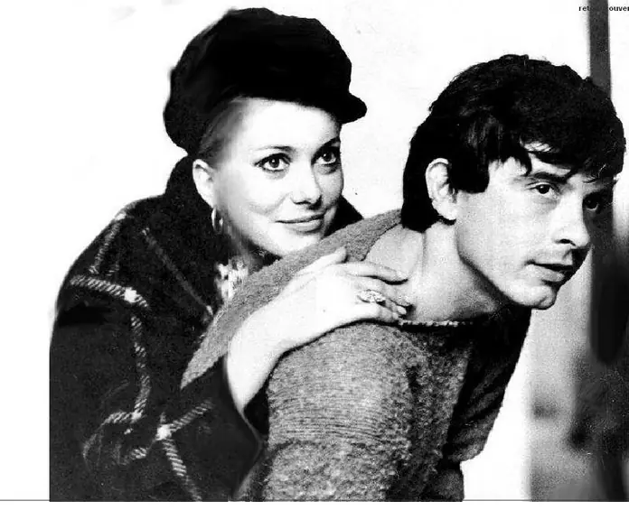 Bella de día y de noche, Catherine Deneuve