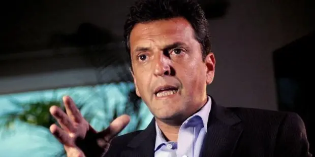 Massa descarta alianza con el PJ