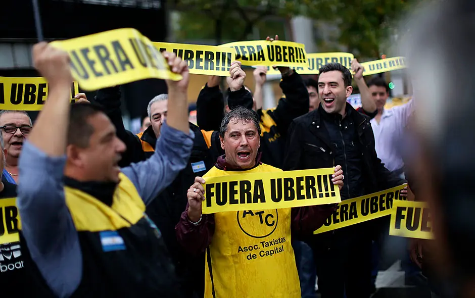 Te digo la posta de Uber. Pasate!