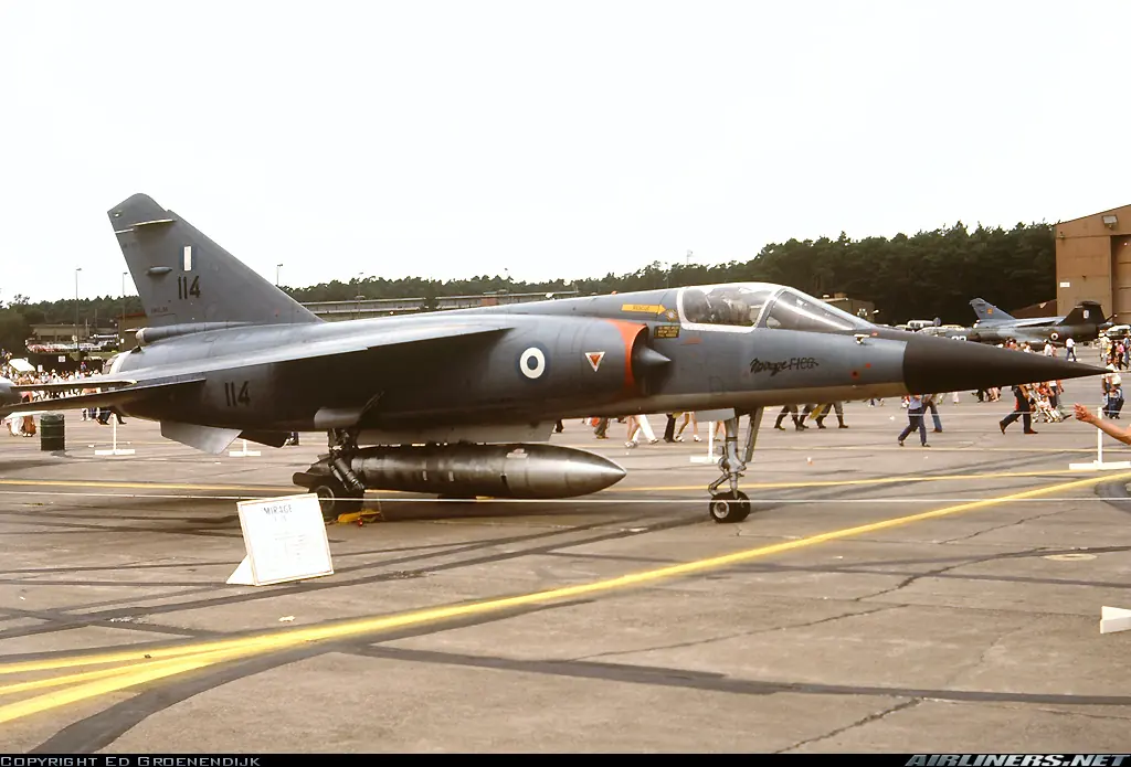 Mirage F-1  - Espejismo en el cielo