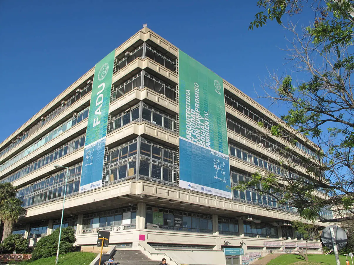 top 3 de carreras de la uba para ir a boludear