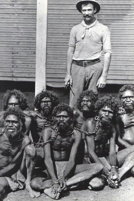 El oscuro secreto racista de Europa "zoológicos humanos"