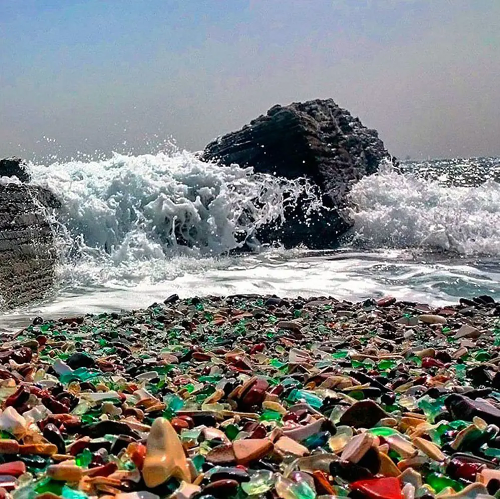La playa rusa que pasó de ser un vertedero a un bello lugar