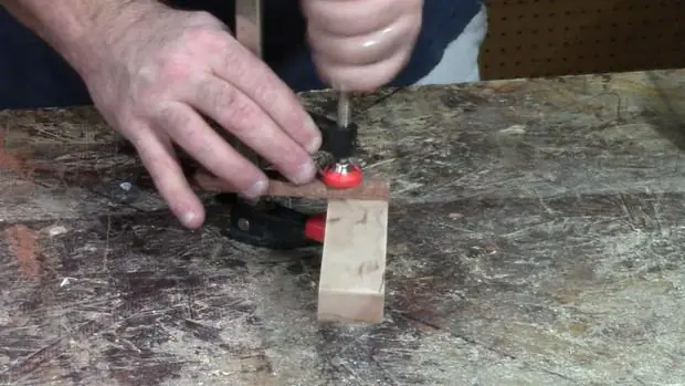 Como hacer una Guía magnética manual de 90 ° Como hacer una Guía magnética manual de 90 °