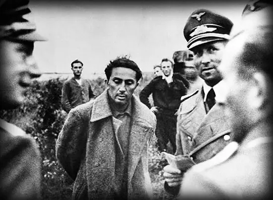 Jakov Djugashvilii:Hijo de Stalin capturado por los Alemanes