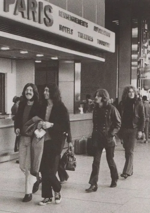 1969