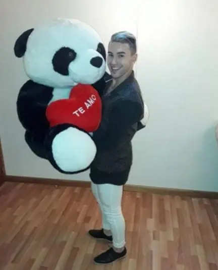 More rial ya es legal ¿le das?