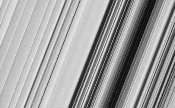 saturno