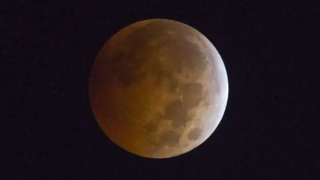 Los 3 fascinantes fenómenos astronómicos este viernes y..