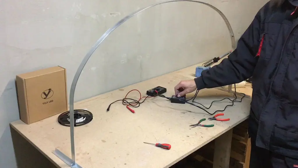 construir mesa de trabajo
