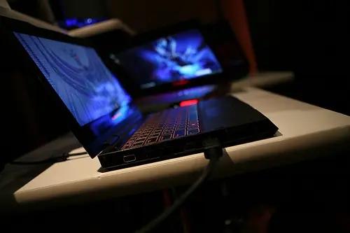 Alienware M11x: Una netbook para juegos