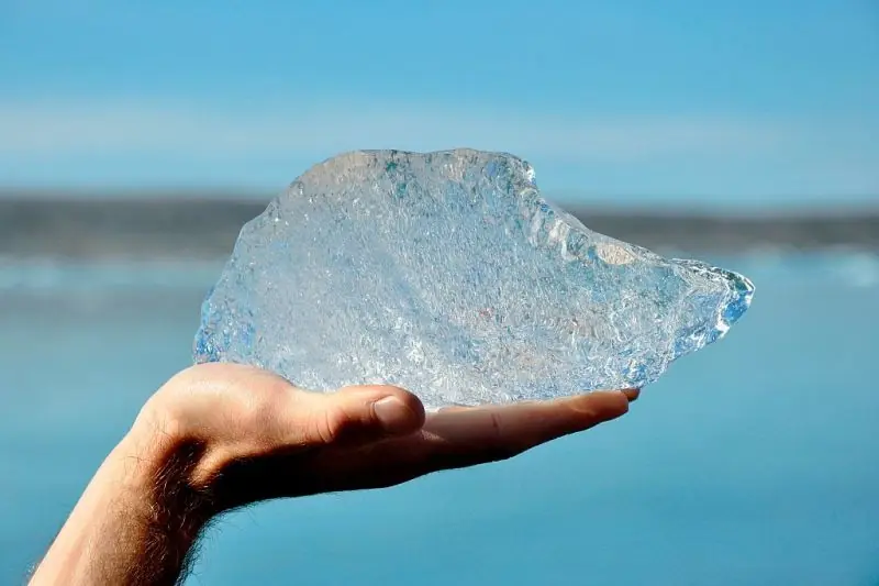 Bombas eólicas sobre el hielo para recongelar el Ártico