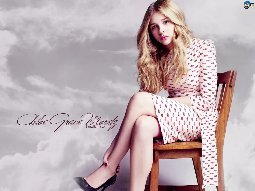chloe moretz 2017