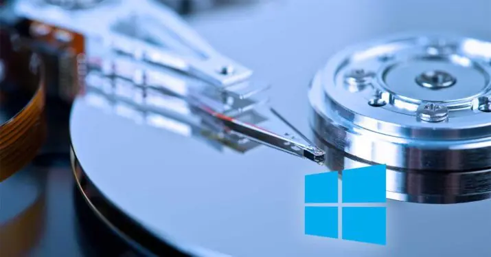 ¿Por qué se llama C: a la unidad principal en Windows?